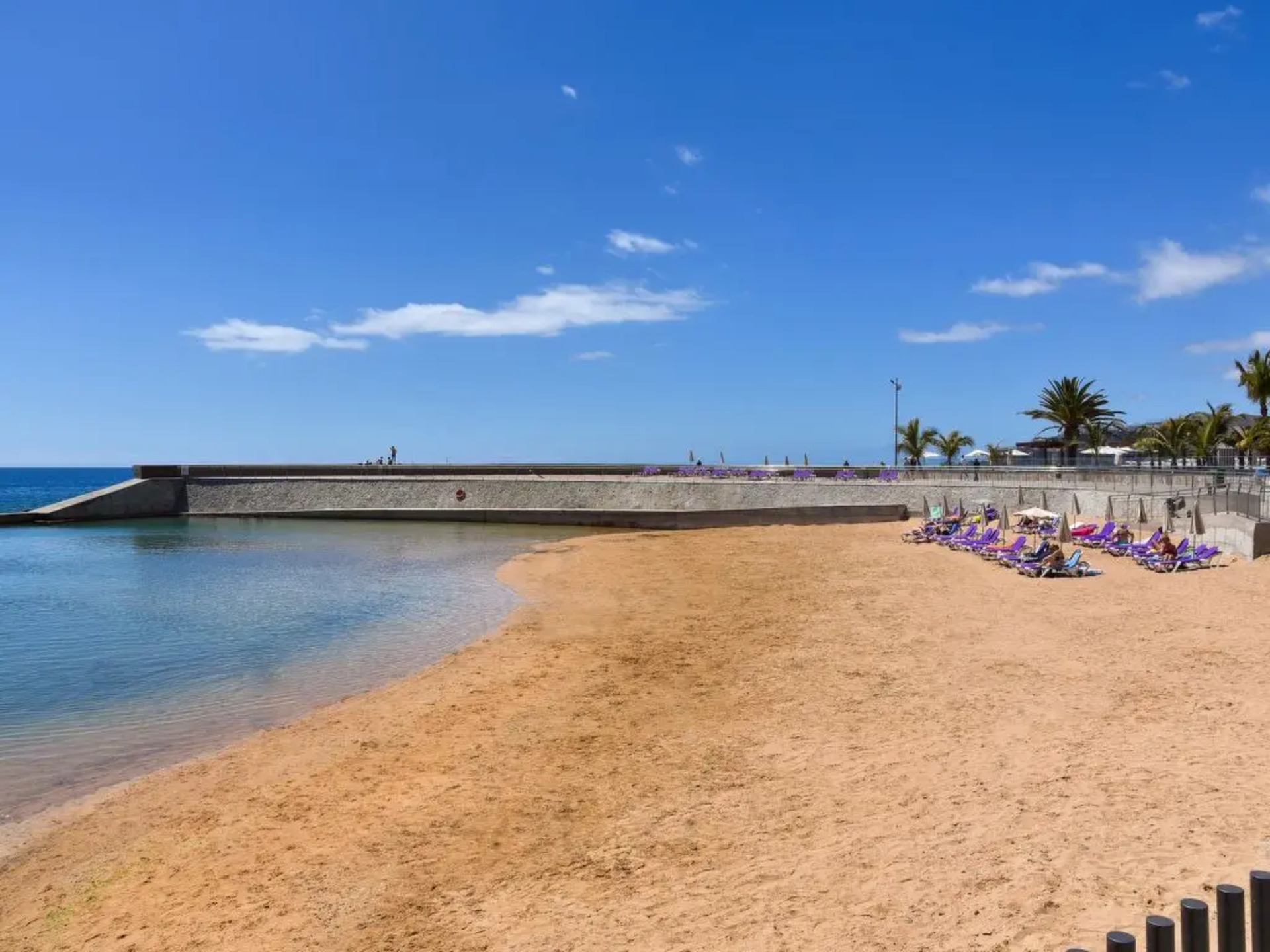 4 Bedroom Villa in Canary Islands,1077
