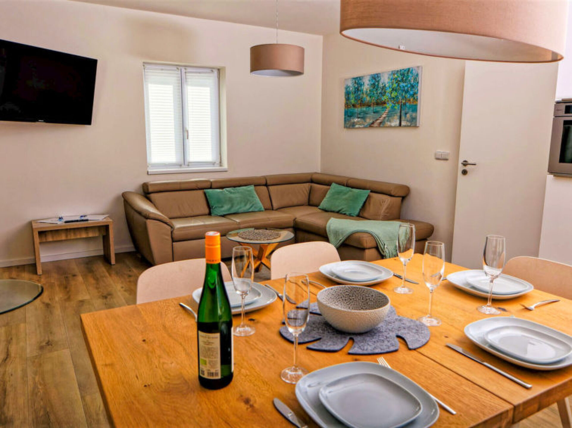 Kitchen / Dining Room