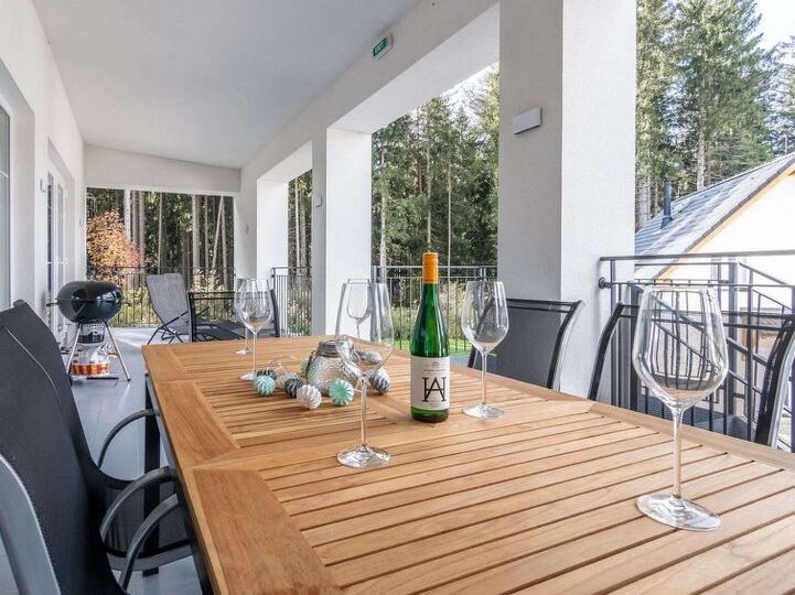 Tranquil 3 Bedroom Villa Hideaway,1014, Frymburk, Czech Republic