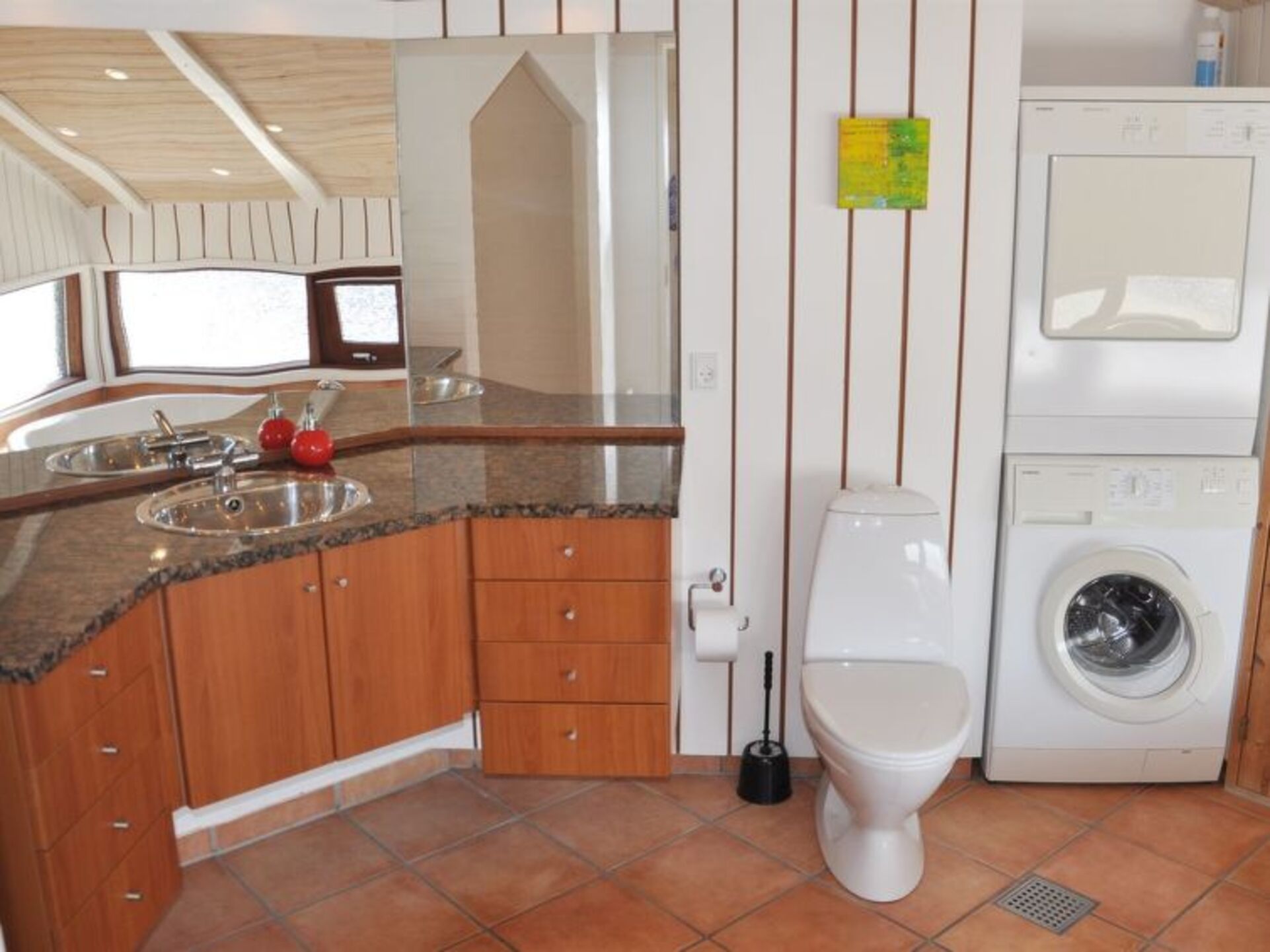 Bathroom / Wellness