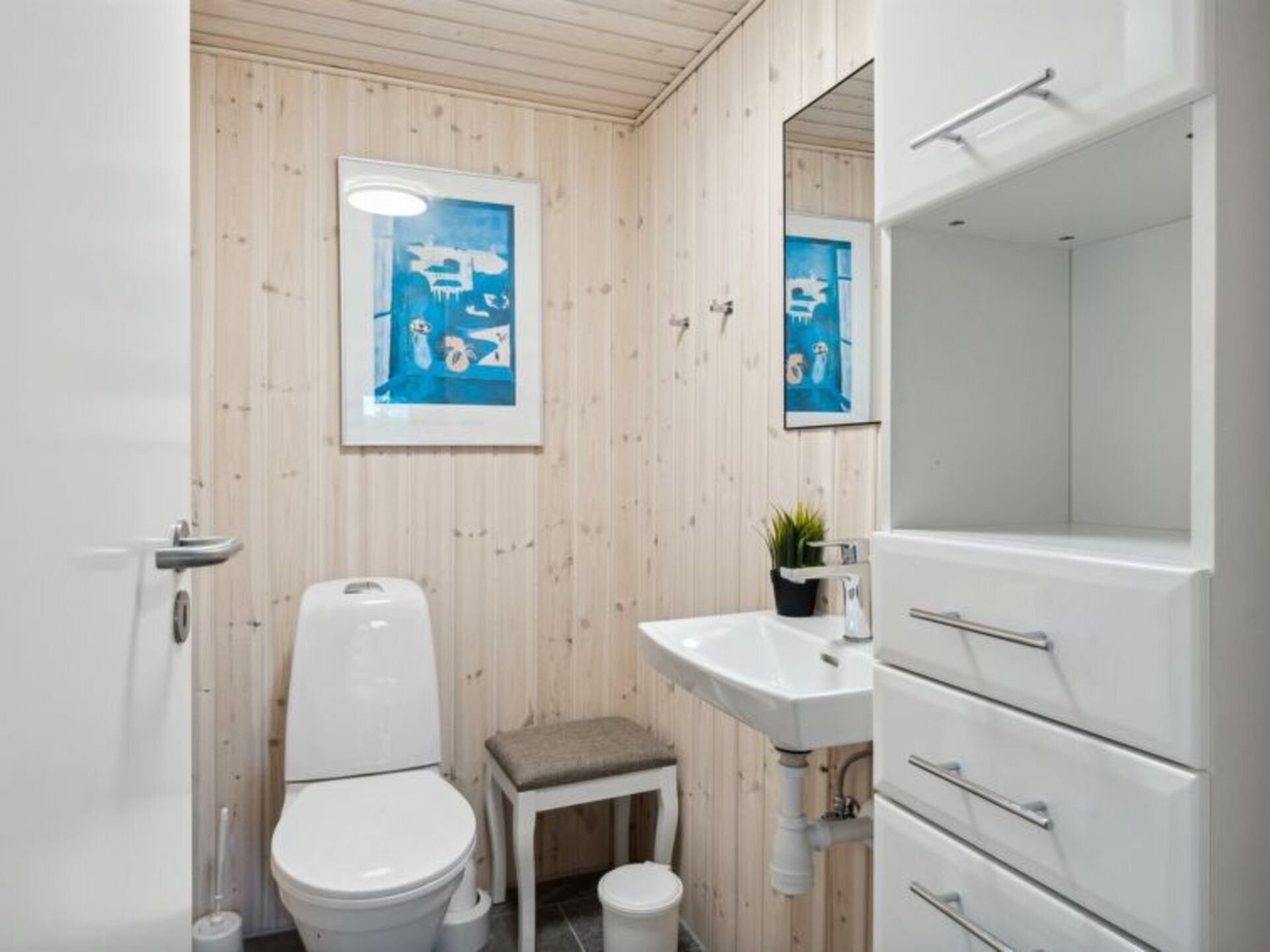 Bathroom / Wellness