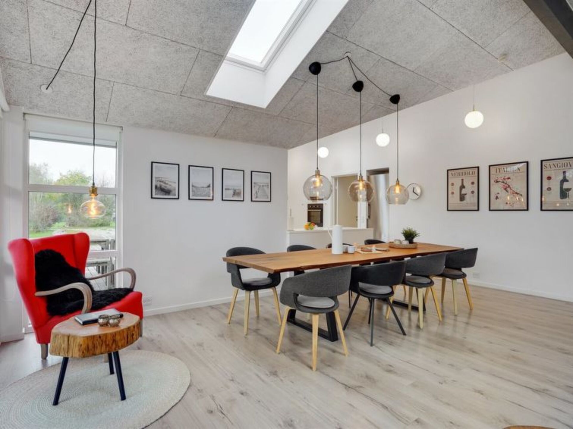 Kitchen / Dining Room