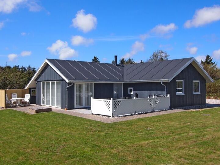 Exclusive Home in Perfect Location, Blåvand 1031, Blåvand, Denmark