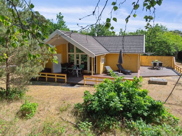 Exclusive Home in Perfect Location, Nexø 1049, Nexø, Denmark