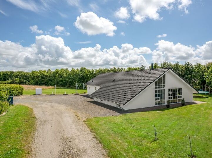 Time to Relax, Hemmet 1030, Hemmet, Denmark
