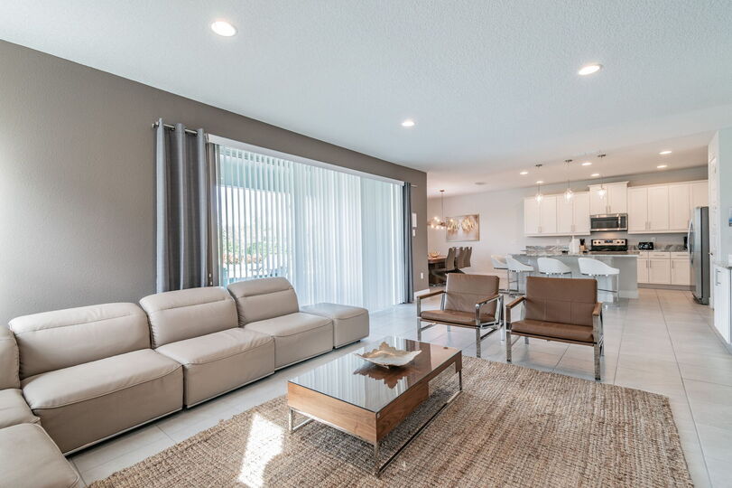 Rent the Perfect 5 Bedroom Villa, Encore Resort Villa 6416