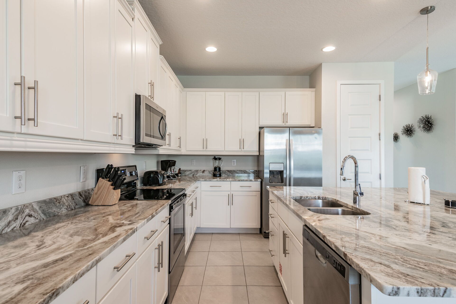 Rent the Perfect 5 Bedroom Villa, Encore Resort Villa 6416