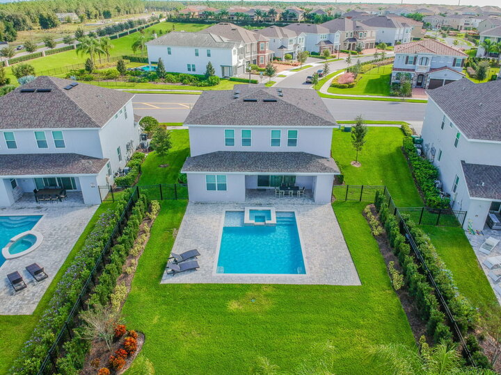 Rent the Perfect 5 Bedroom Villa, Encore Resort Villa 6416