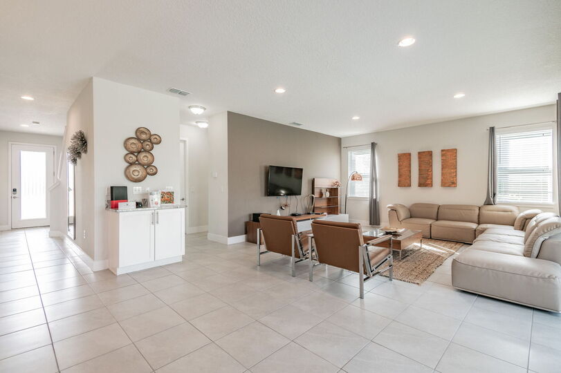Rent the Perfect 5 Bedroom Villa, Encore Resort Villa 6416