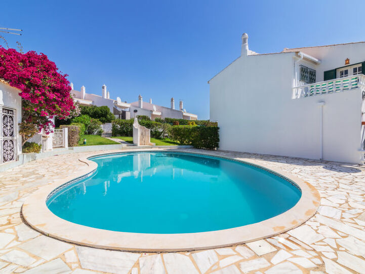 5 Star Villa with 2 Bedrooms, Albufeira Villa 1151, Albufeira, Portugal