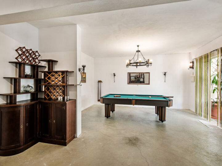 5 Star Villa with 5 Bedrooms, Albufeira Villa 1173