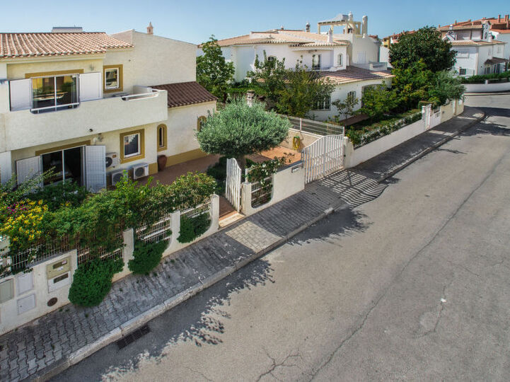 5 Star Villa with 5 Bedrooms, Albufeira Villa 1173