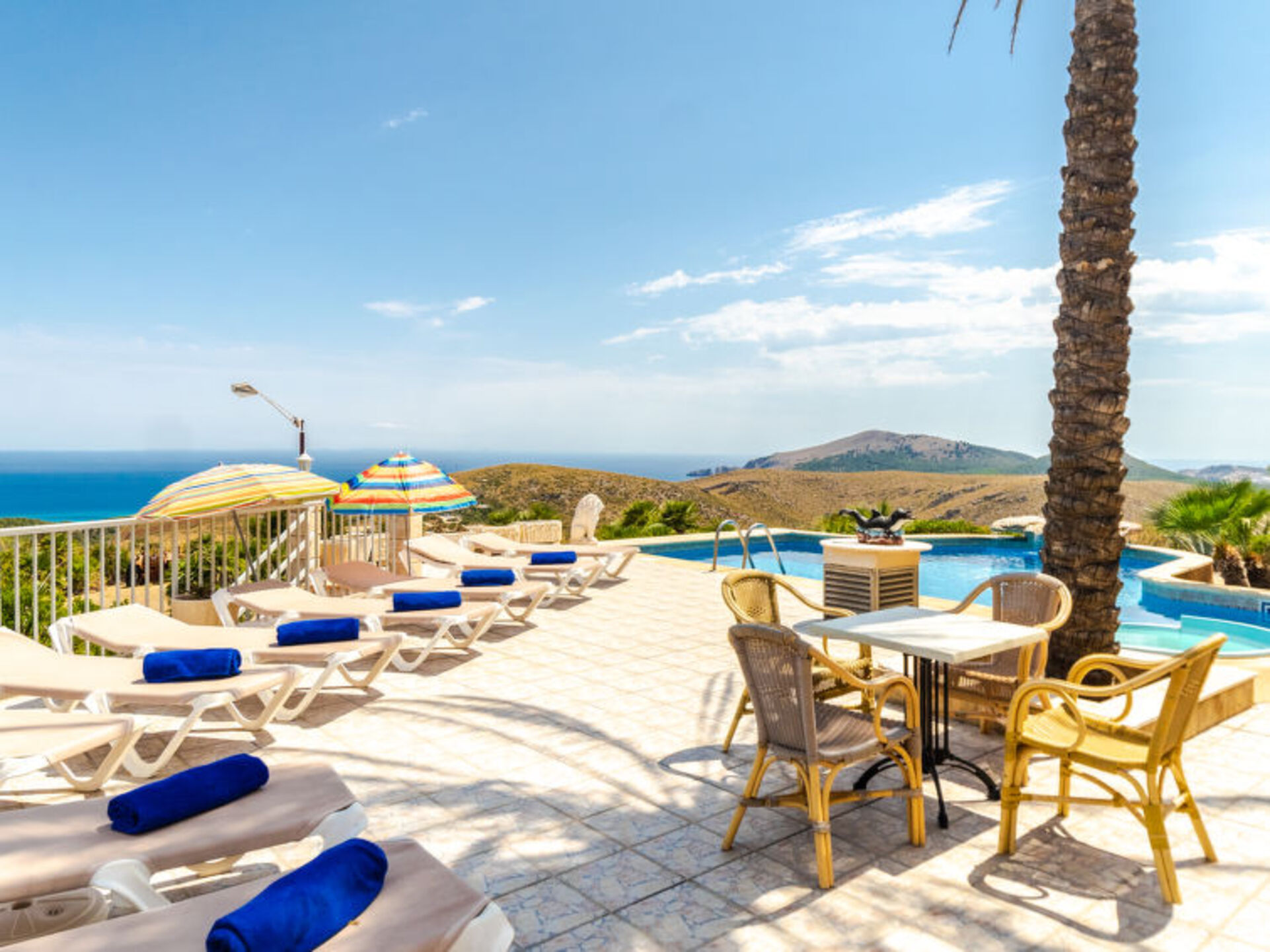 Unwind in Style - Elegant 5 Bedroom Villa,1658