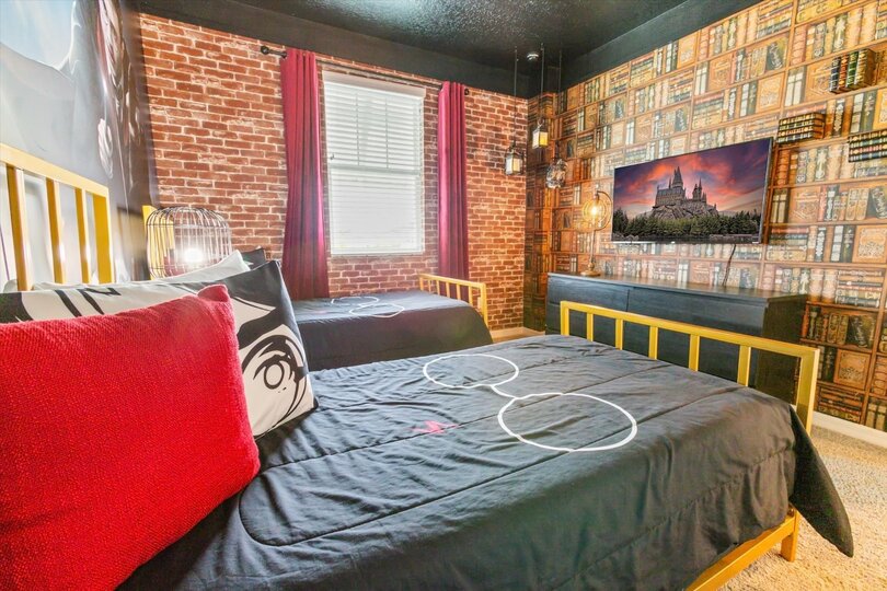 Two Twins Bedroom 4 (Angle)
49" Roku TV