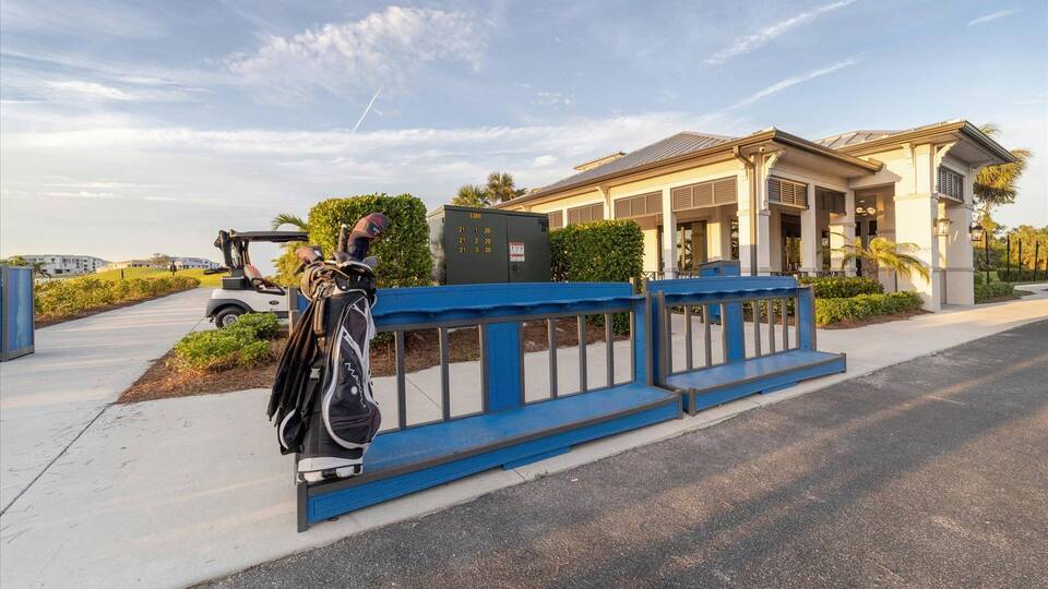Park your golf bag