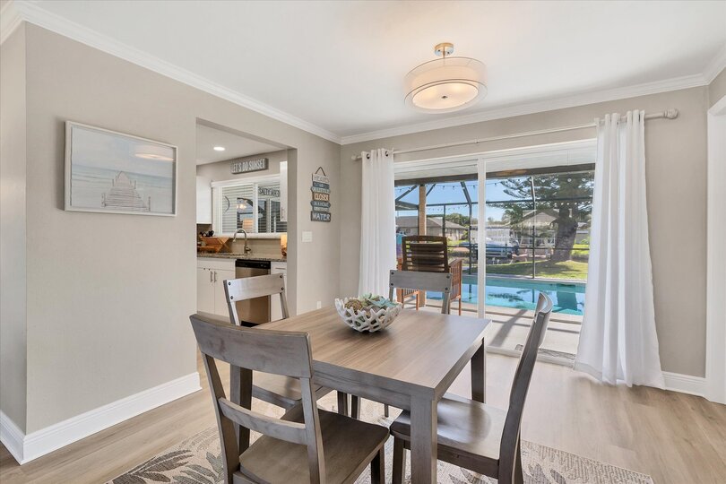Kitchen nook overlooking pool