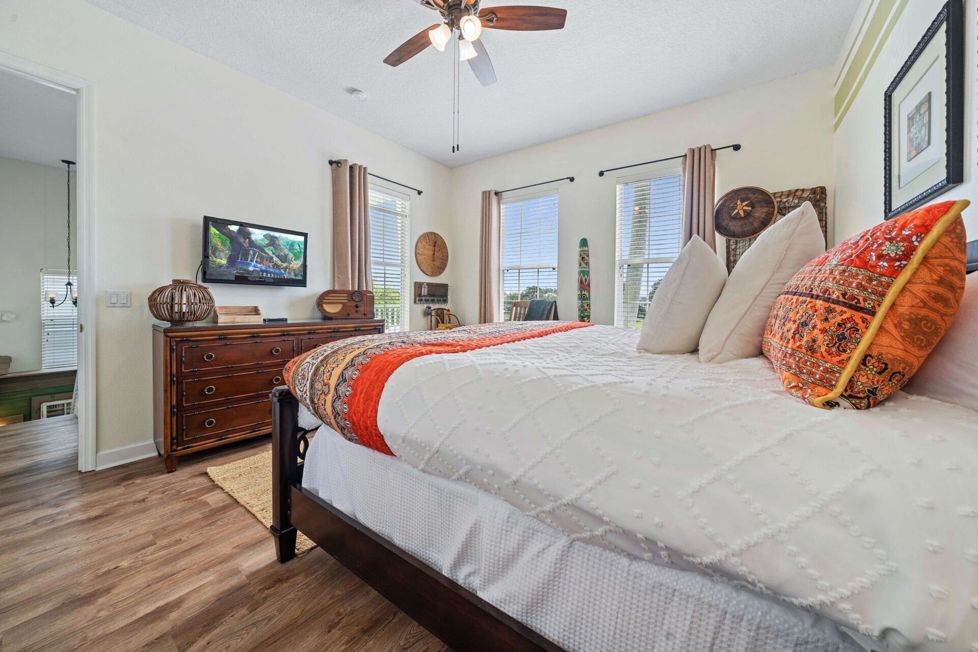 Escape to a Luxurious Safari Experience, Orlando Villa 6681