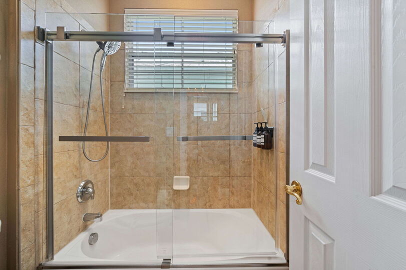 Escape to a Luxurious Safari Experience, Orlando Villa 6681