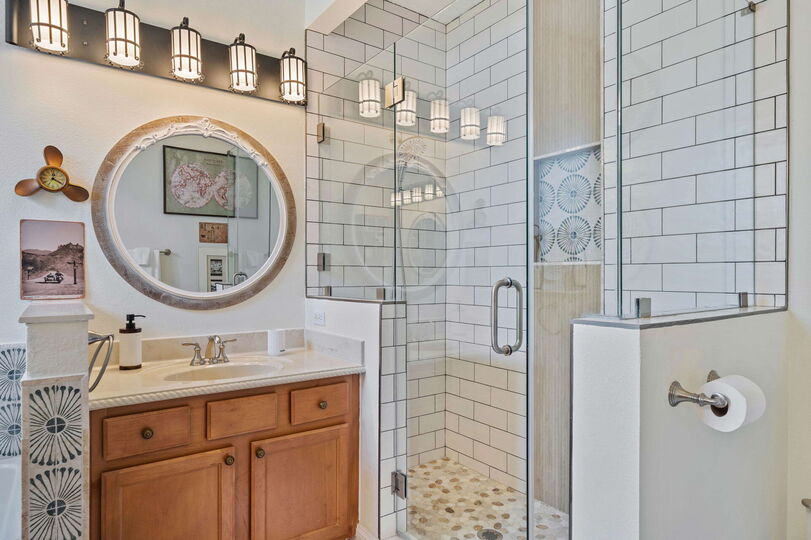 Escape to a Luxurious Safari Experience, Orlando Villa 6681