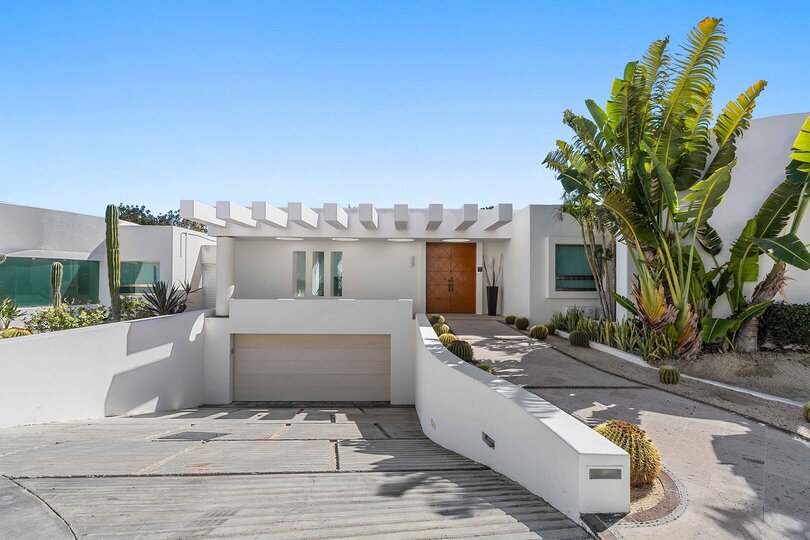 Your Dream Beachfront Villa Awaits, Cabo San Lucas Villa 1044