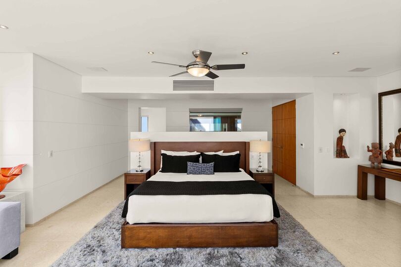 Your Dream Beachfront Villa Awaits, Cabo San Lucas Villa 1044
