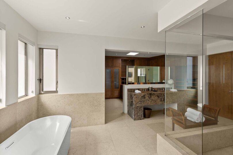 Your Dream Beachfront Villa Awaits, Cabo San Lucas Villa 1044