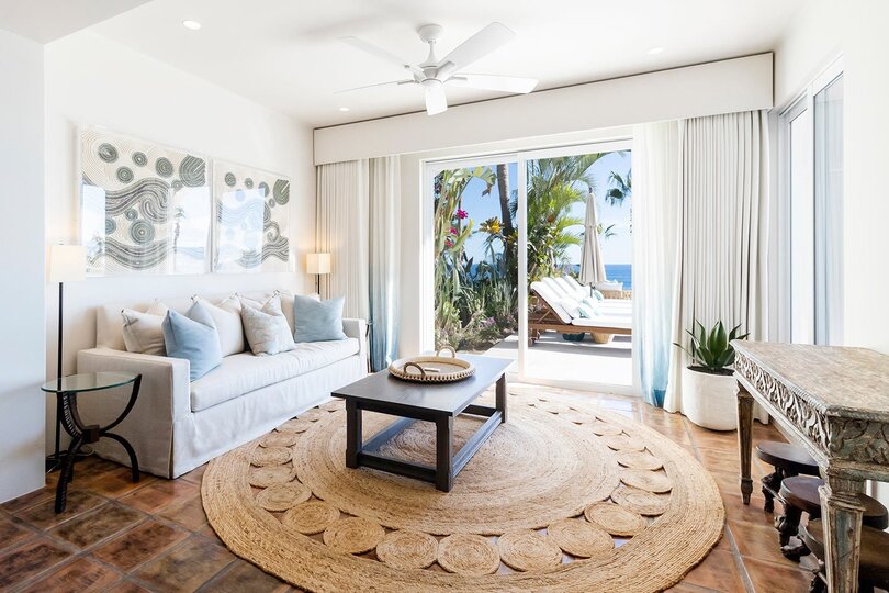 Unwind in Style: San Jose Del Cabo Villa 1050 Awaits