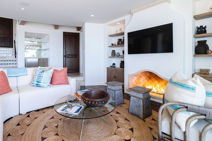 Unwind in Style: San Jose Del Cabo Villa 1050 Awaits