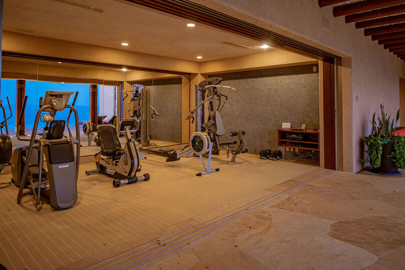 Ultimate Luxury and Unforgettable Views Await at Cabo San Lucas Villa 1053