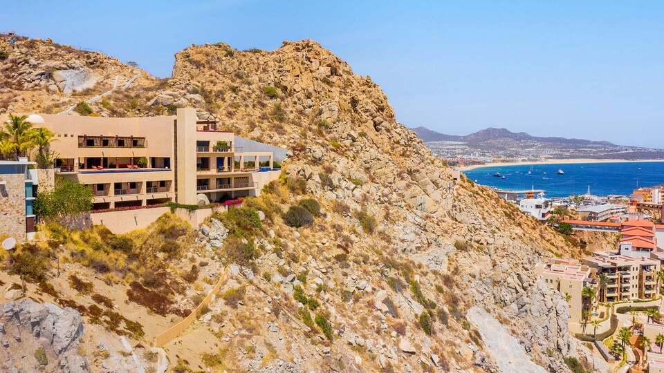 Ultimate Luxury and Unforgettable Views Await at Cabo San Lucas Villa 1053