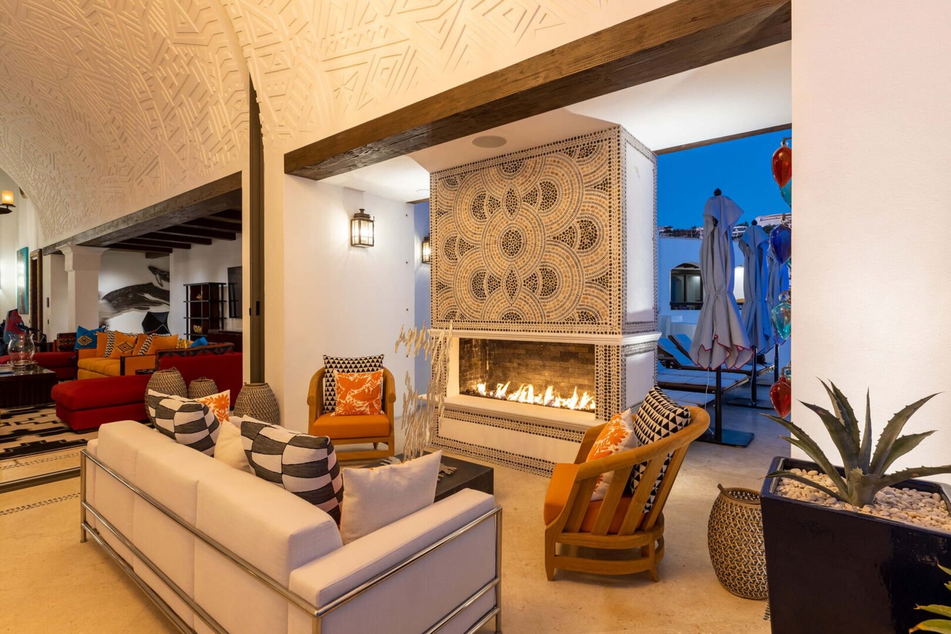 Experience Unmatched Luxury at Cabo San Lucas Villa 1055