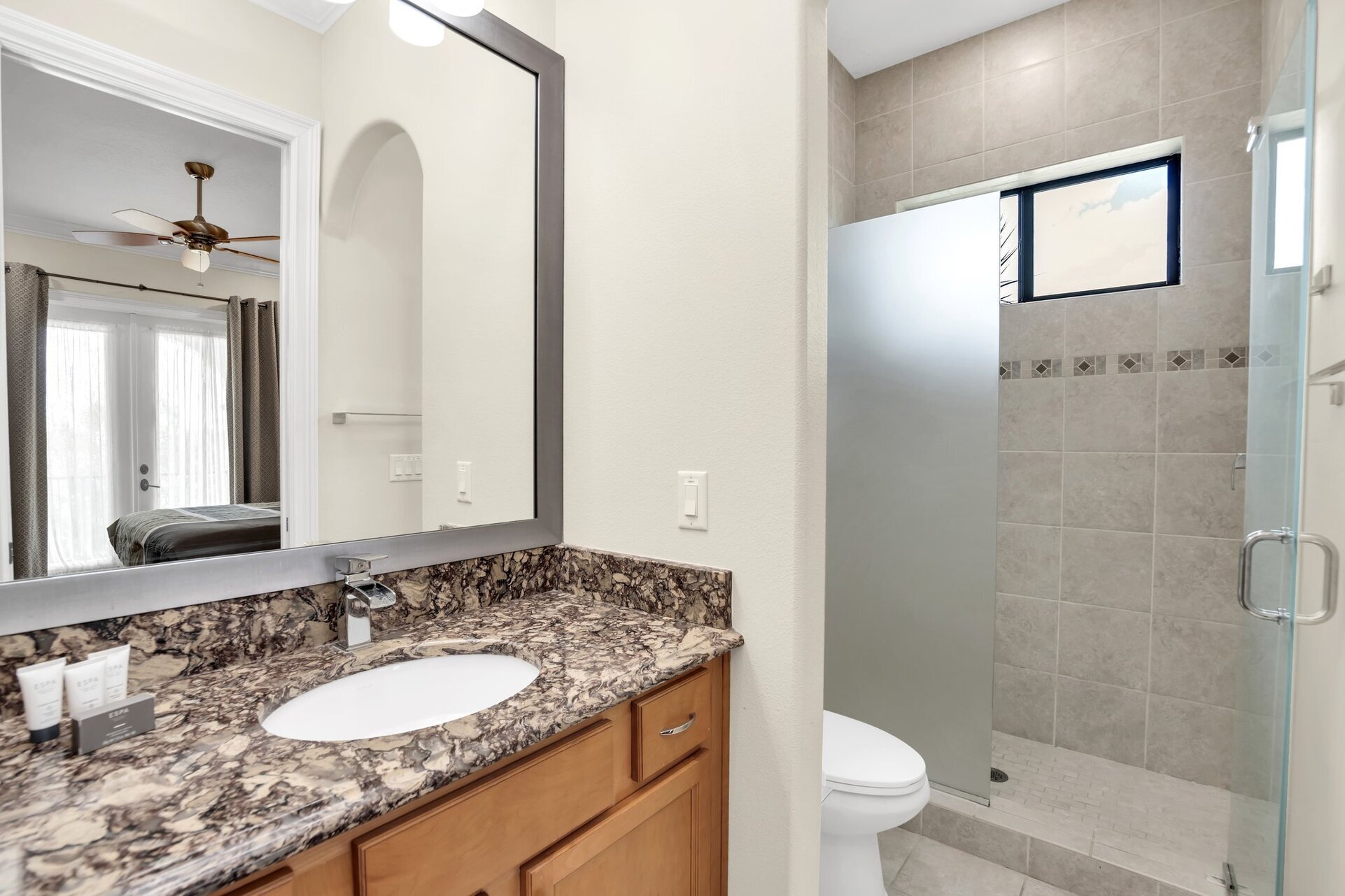 Private en-suite bathroom for the fourth master bedroom