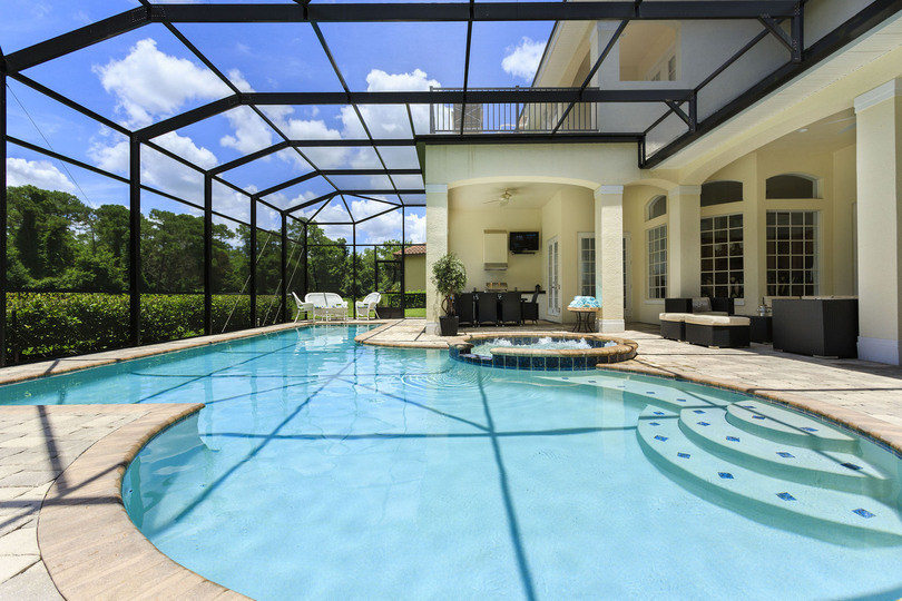 You will have plenty of privacy while taking a dip in your screened in pool