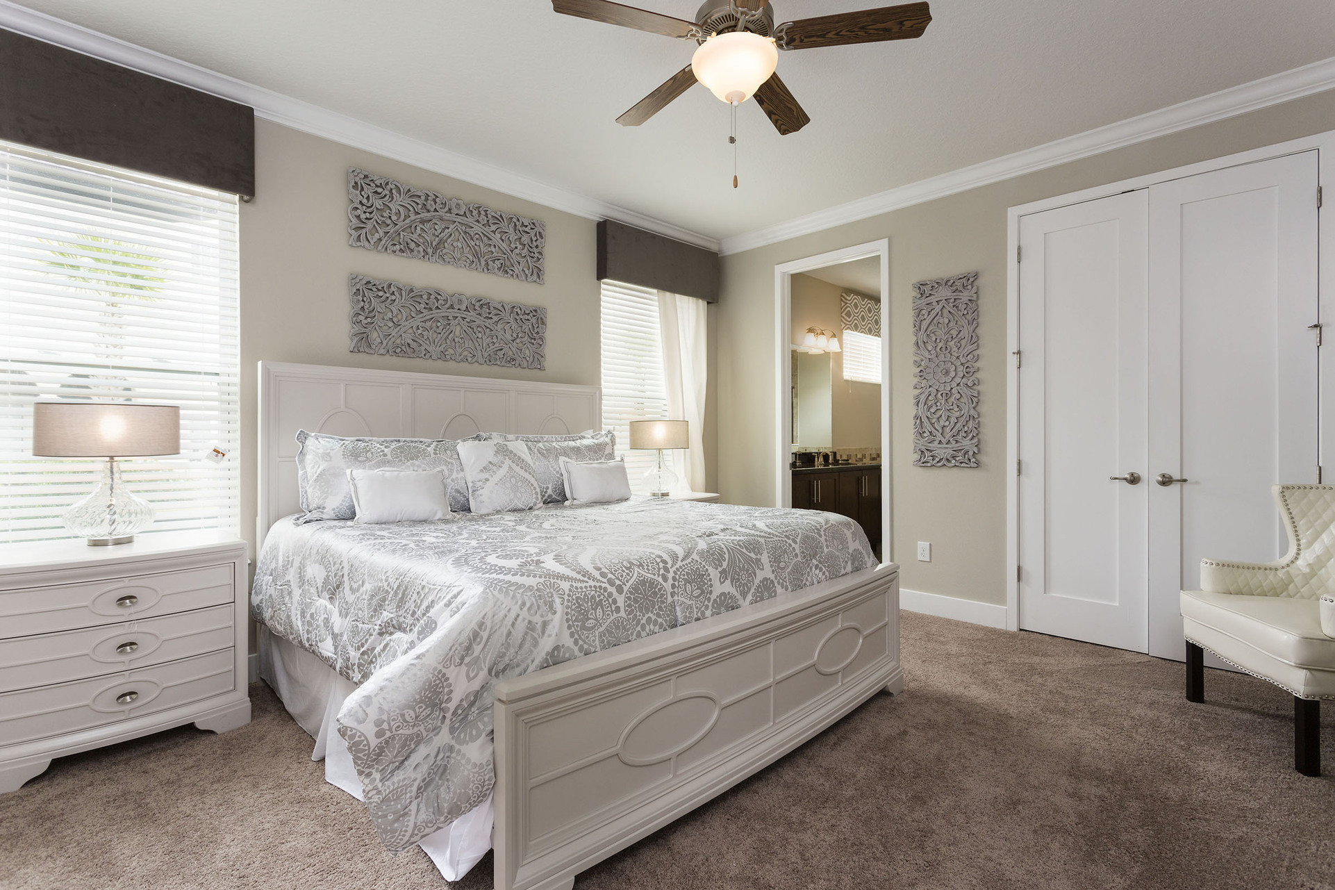 A third master suite located on the ground floor has a king bed and en-suite bathroom