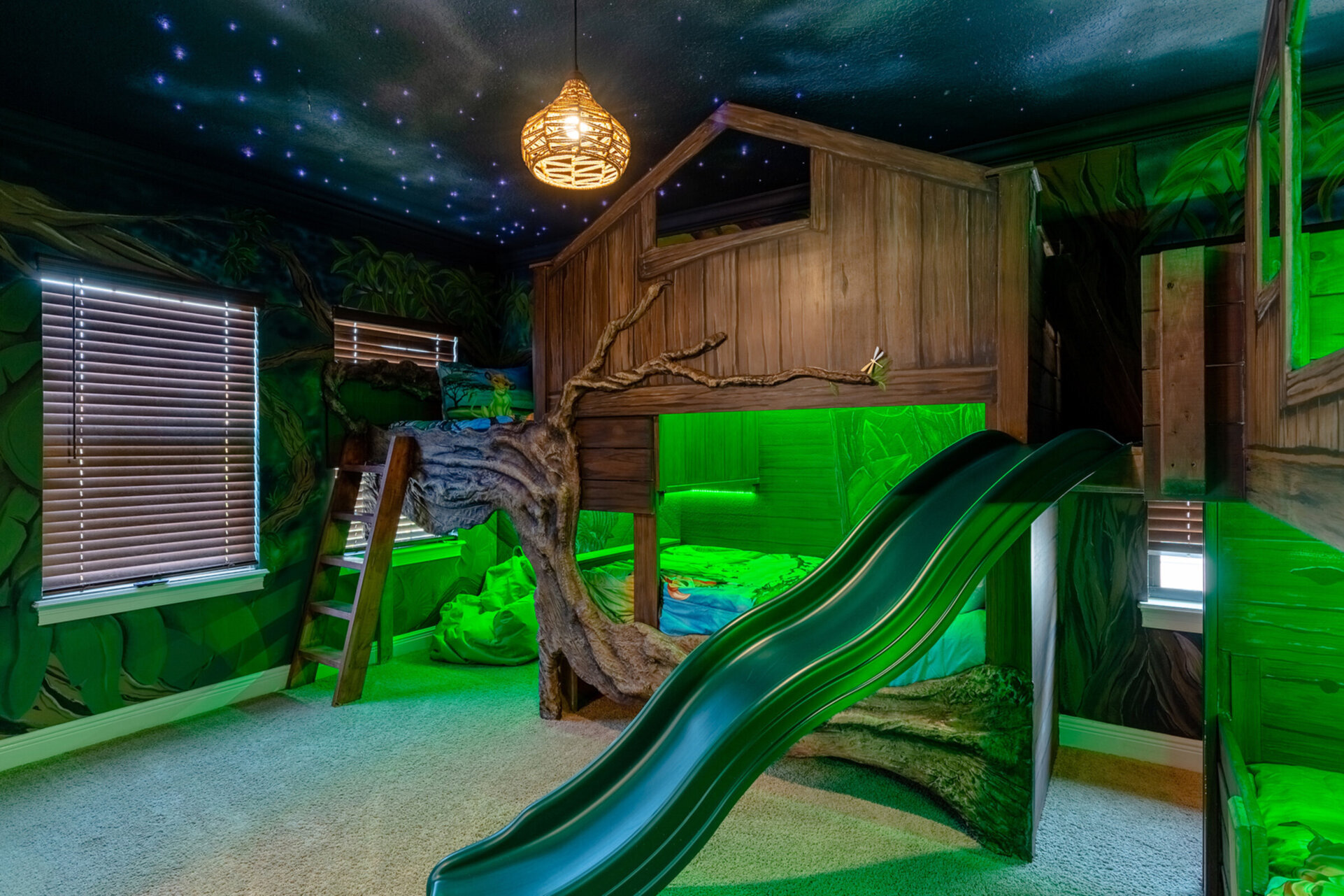 Custom built 4 twin/twin bunk beds