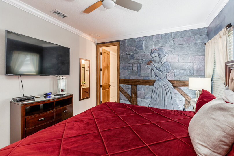 Unwind and make yourself at home in the king sized bed.