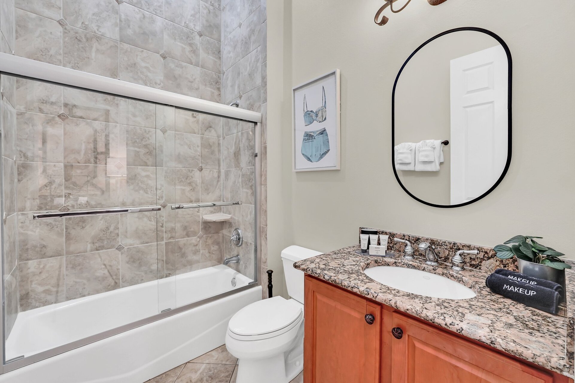 Family bathroom on the first floor
