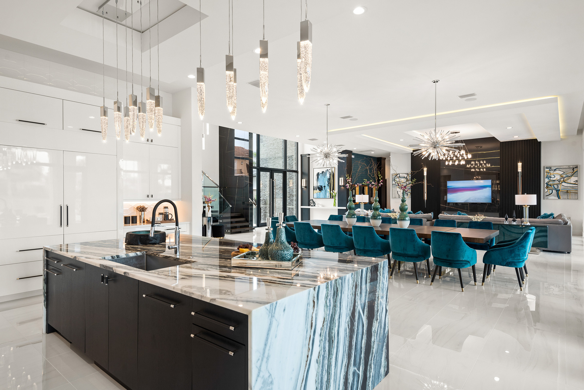 Dine at the breakfast bar with seating for 5 or the custom dining table with seating for 16