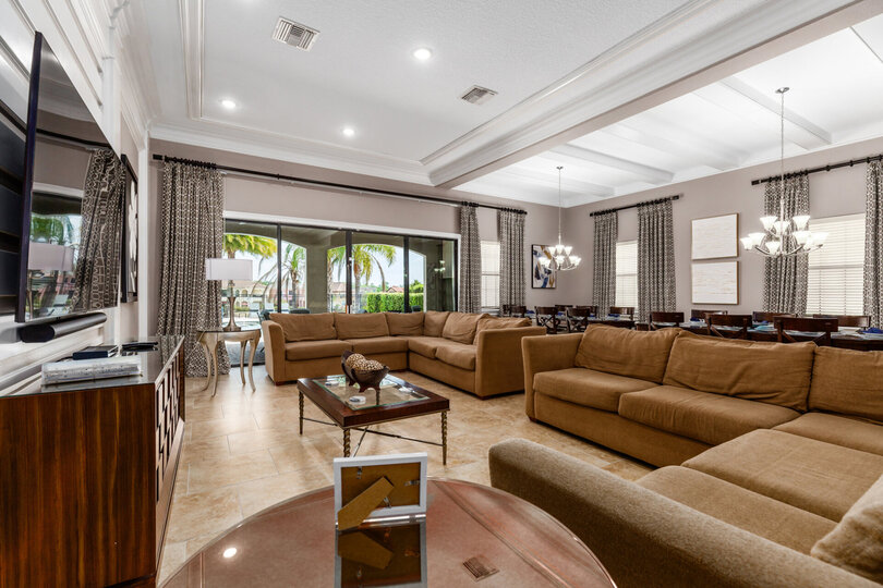Luxurious and comfortable seating