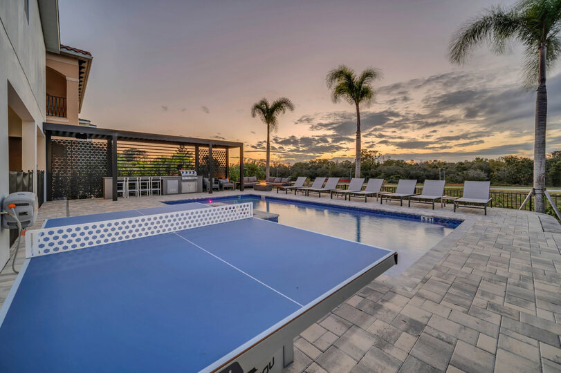 Orlando Oasis: 8 Bedroom Villa,6576