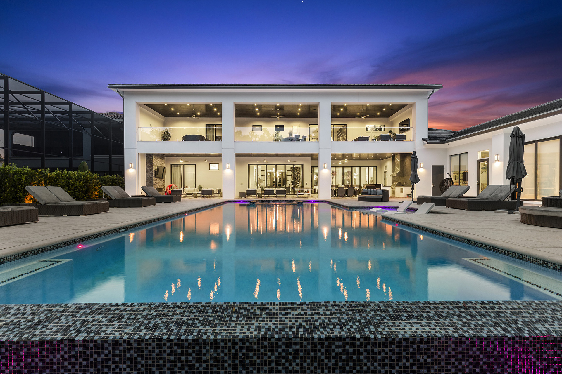 Welcome to Royale Reunion, a luxury villa totaling 12,500 sq. ft. of entertainment