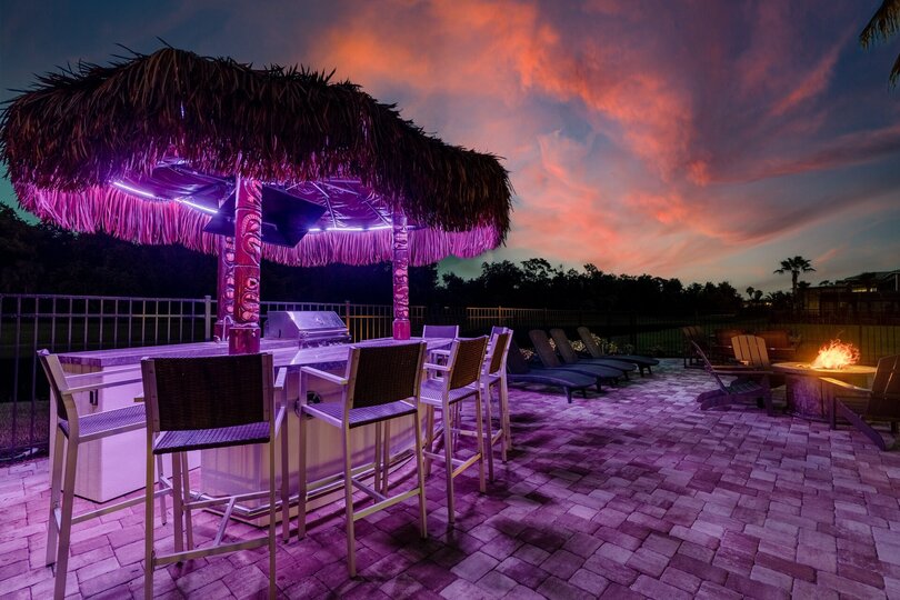 Disclaimer: Firepit not for guest use. For owner use only. | Photos taken: 2021