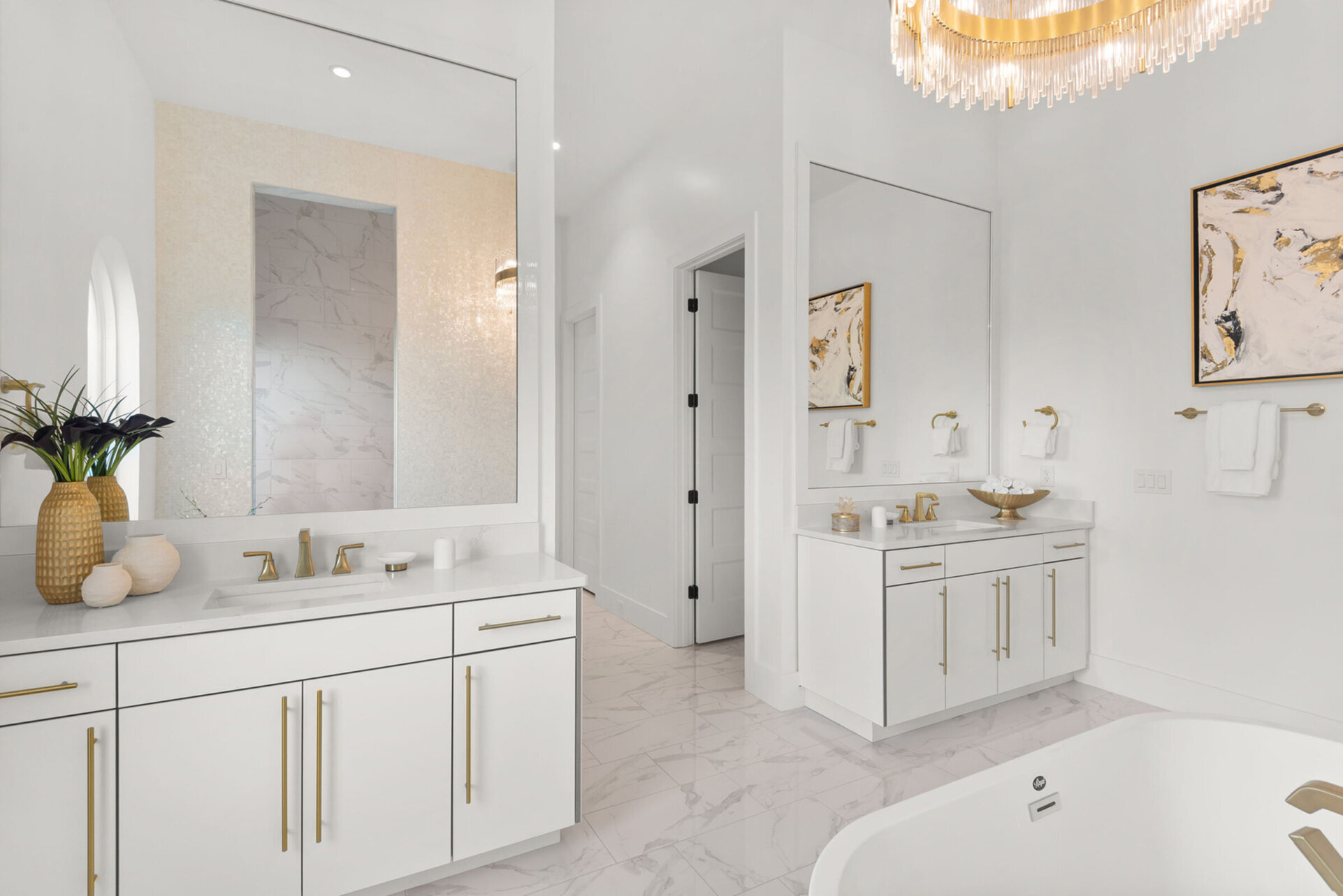Luxurious ensuite bathroom
