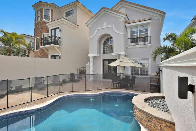 There is a pool safety fence for added protection