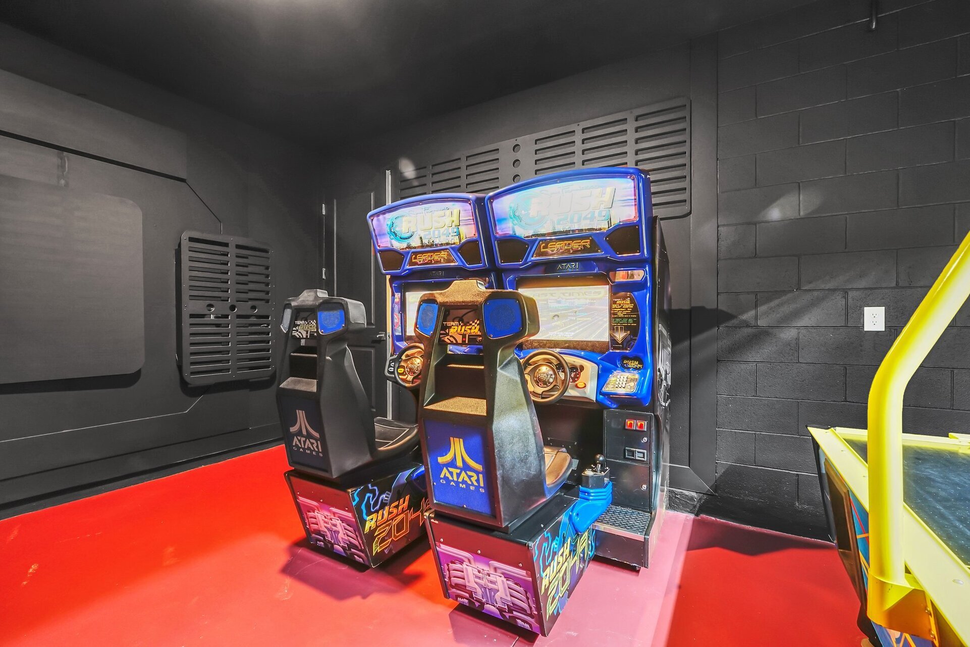 Have a thrilling time in this race car arcade