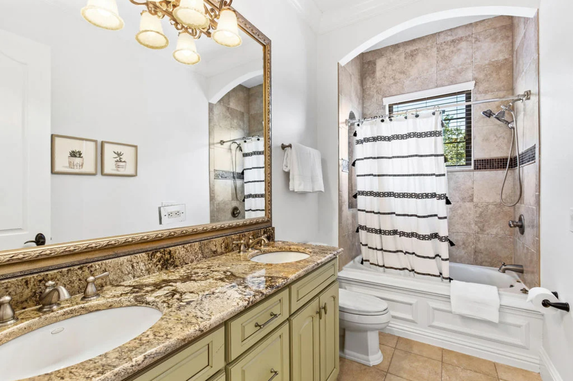 Orlando Paradise Awaits: 5 Bedroom Villa,6649
