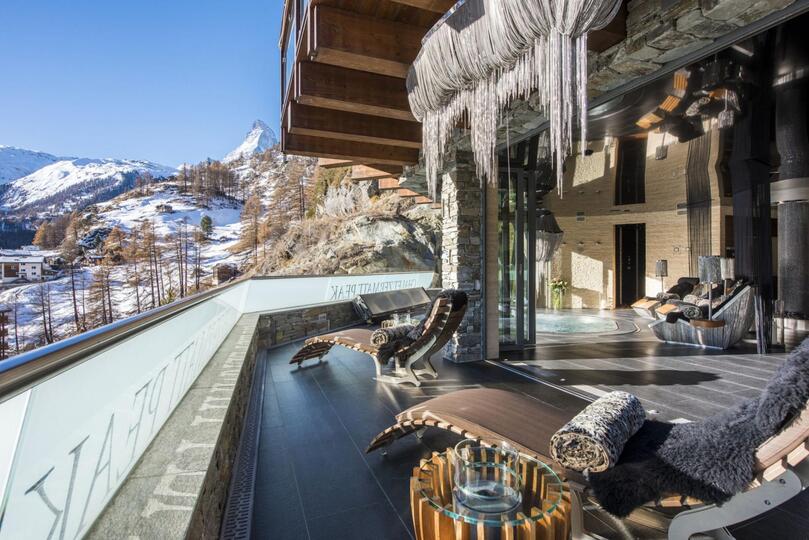 Matterhorn Views & Alpine Elegance, Luxury Valais Chalet 1407