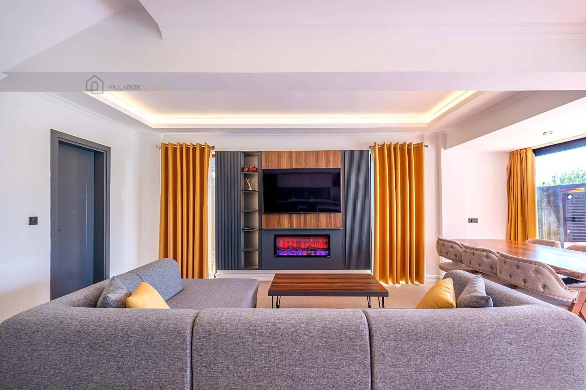 A Villa Made for Holiday Living 1034