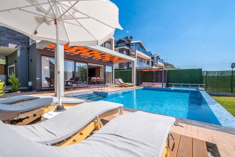 Your Own Space to Enjoy the Summer 1035