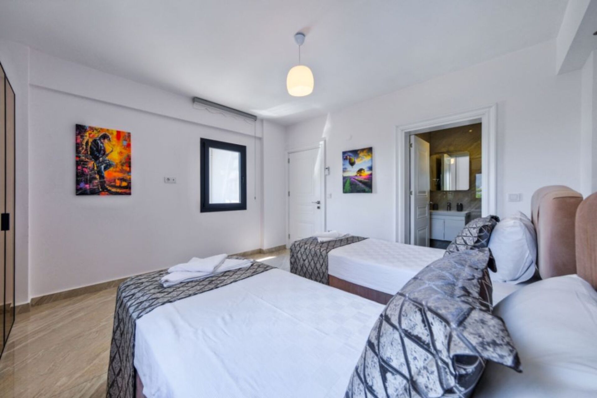 Your Villa for Slow, Easy Getaways 1049